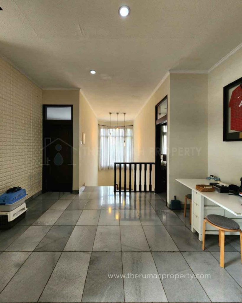 Rumah-Private-Pool-Cipete-Jakarta-Selatan-Dalam-Komplek-One-Gate-System-9