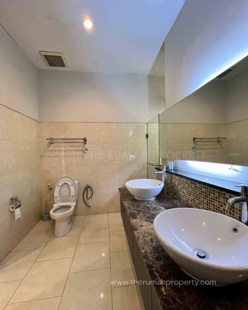 Rumah-Private-Pool-Dalam-Komplek-Kebagusan-Jaksel-Lokasi-Bagus-11