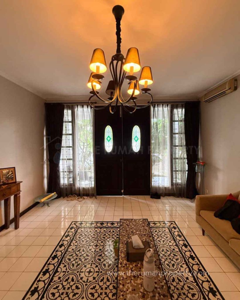 Rumah-Rapi-Terawat-Bangka-Kemang-Dijual-2-Lantai-4-Kamar-Hadap-Utara-6