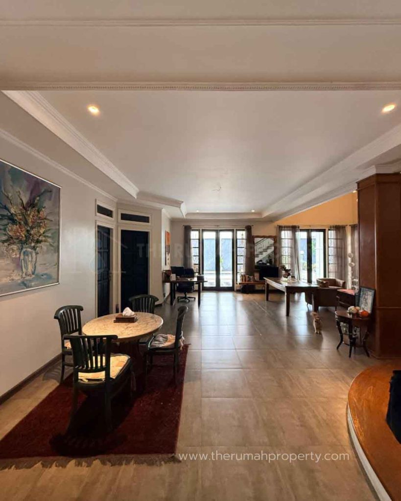 Rumah-Rapi-Terawat-Bangka-Kemang-Dijual-2-Lantai-4-Kamar-Hadap-Utara-8