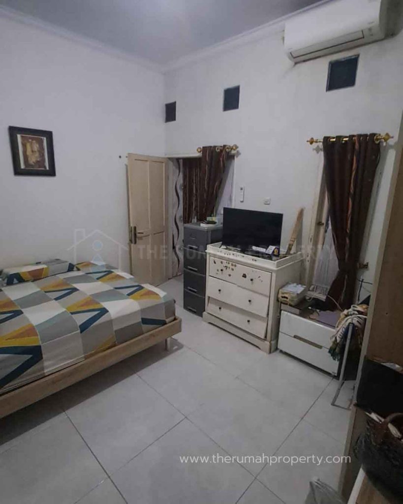 Rumah-Siap-Huni-1-Lantai-Dalam-Komplek-Perumahan-di-Bekasi-Utara-11
