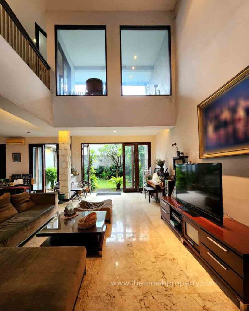 Rumah-Siap-Huni-Pondok-Indah-Jalan-Lebar-Lingkungan-Elit-Dekat-ke-PIM-5