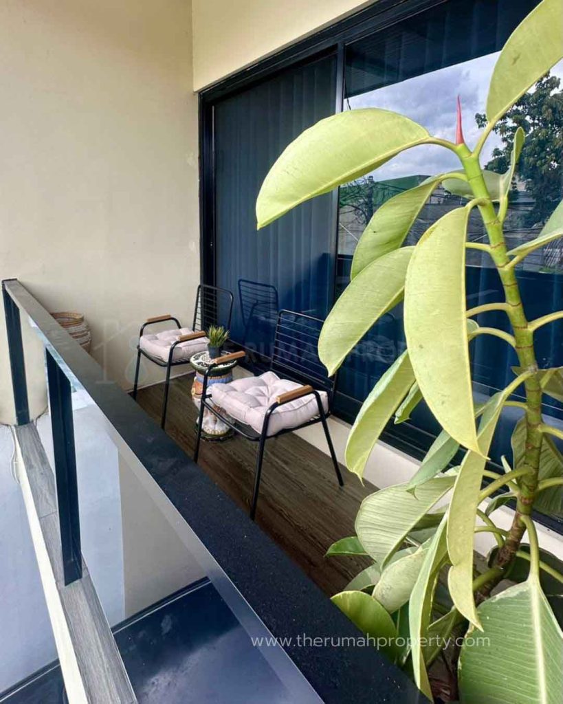 Rumah-Terawat-Siap-Huni-Pondok-bambu-Duren-Sawit-Jaktim-7