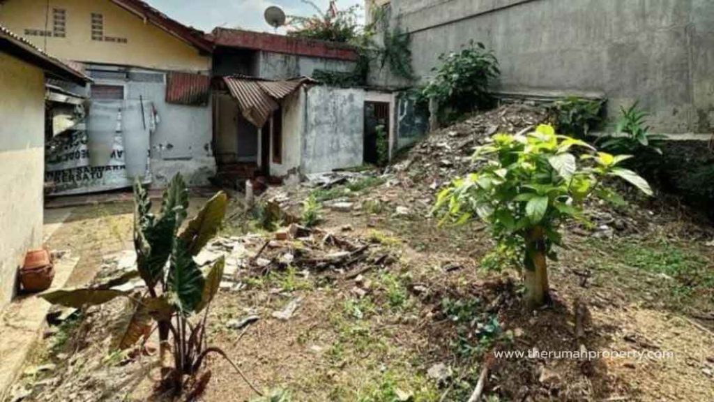 Rumah-Tua-Luas-Tanah-392-Meter-Pejaten-Barat-Dekat-UNAS-6