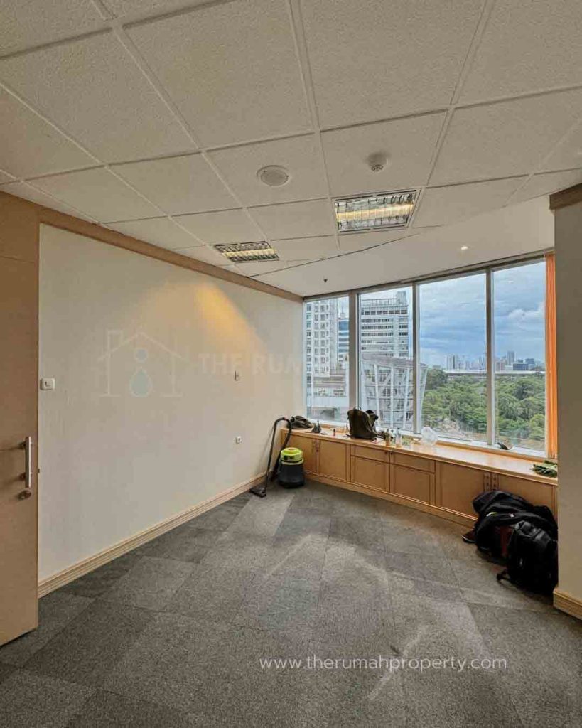 Sewa-Office-Menara-Sudirman-Kawasan-Perkantoran-di-Jakarta-8