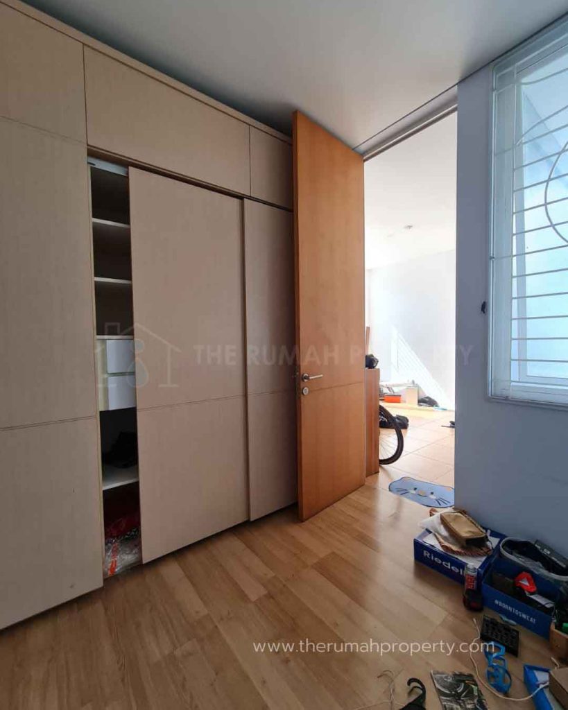 Townhouse-Dijual-di-Cilandak-Jakarta-Selatan-Akses-Mudah-ke-MRT-Jakarta-11
