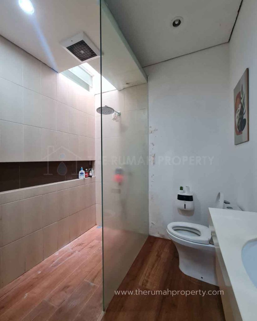 Townhouse-Dijual-di-Cilandak-Jakarta-Selatan-Akses-Mudah-ke-MRT-Jakarta-17