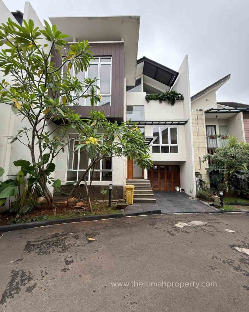 Townhouse-Dijual-di-Kebagusan-Raya-Akses-Jalan-Besar-1