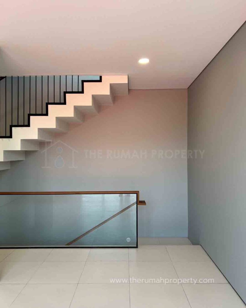 Townhouse-Modern-Tropikal-Unit-Bagus-Cilandak-Paso-Jakarta-Selatan-4
