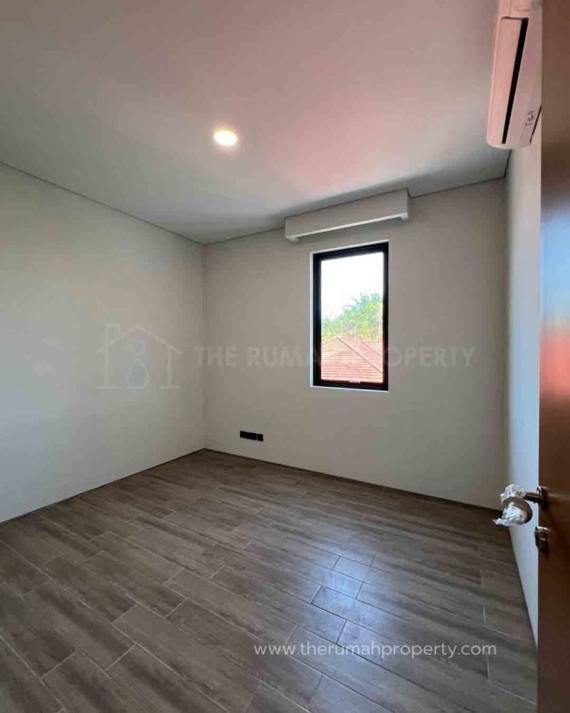 Townhouse-Modern-Tropikal-Unit-Bagus-Cilandak-Paso-Jakarta-Selatan-6