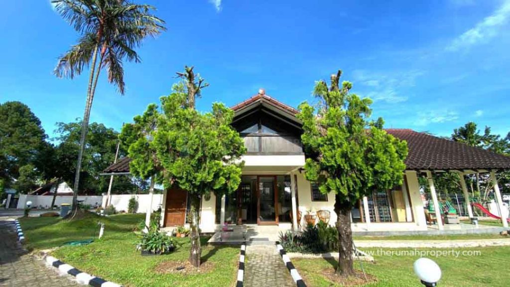 Villa-Cisarua-Puncak-Dijual-Fasilitas-Lengkap-dan-Modern-3