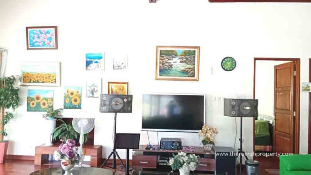 Villa-Mewah-Puncak-Cisarua-Bogor-Private-Pool-View-Pegunungan-5