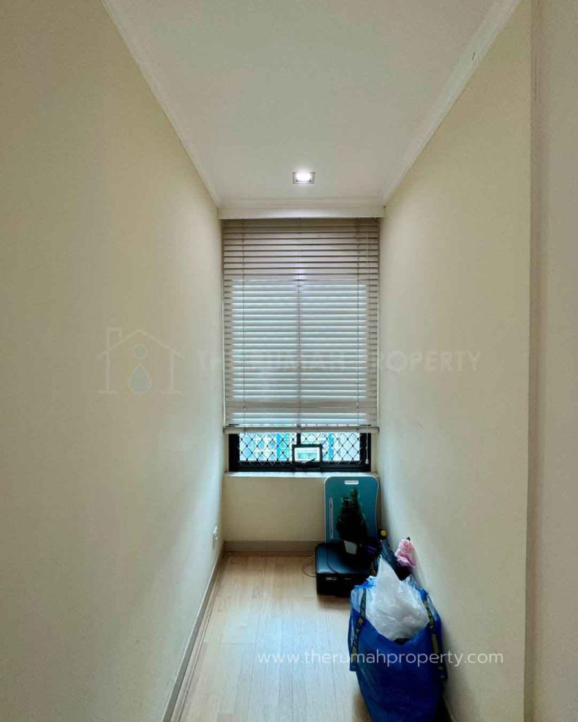Apartemen-2-Bedroom-Hampton-Park-Pondok-Indah-Lantai-Tinggi-10