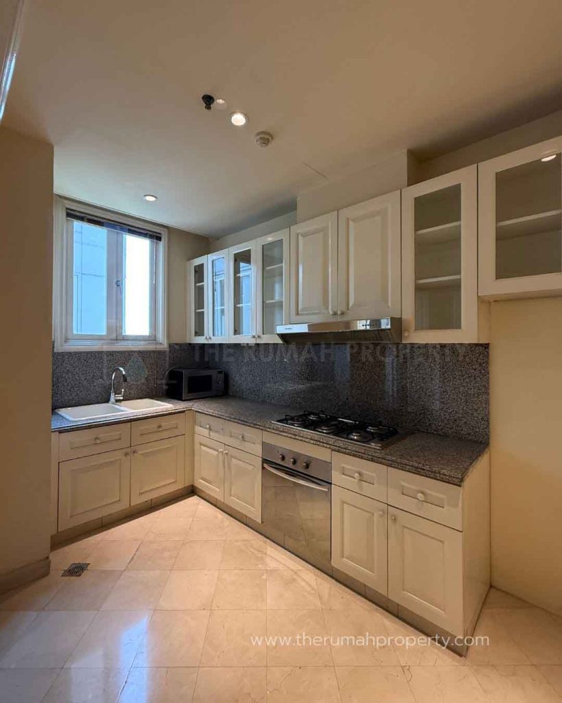 Apartemen-Dijual-di-Dharmawangsa-Kebayoran-Baru-Jakarta-Selatan-3-Kamar-Tidur-4