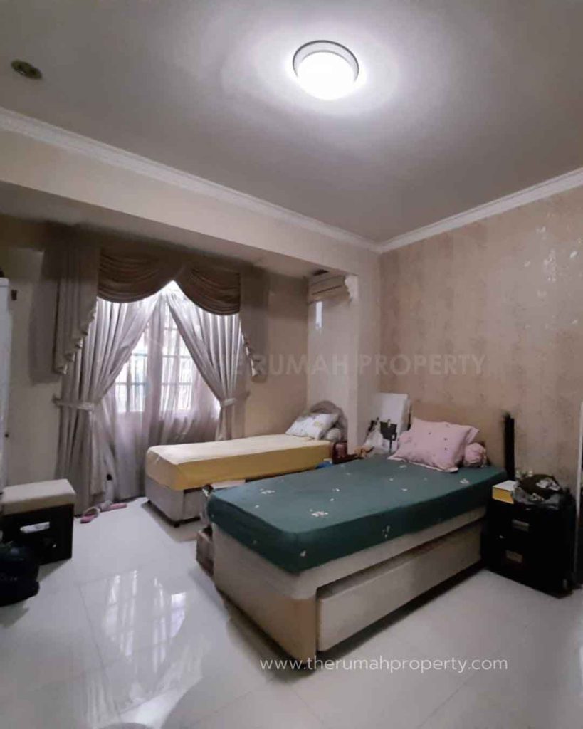 Dijual-Rumah-2-Lantai-5-Kamar-Condet-Kramat-Jati-Jaktim-9