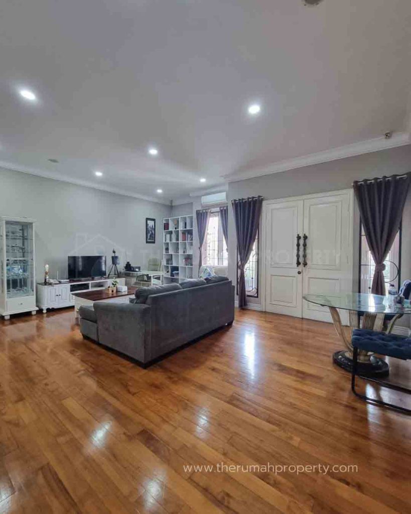 Dijual-Rumah-Bagus-2-Lantai-di-Pesanggrahan-Jakarta-Selatan-4