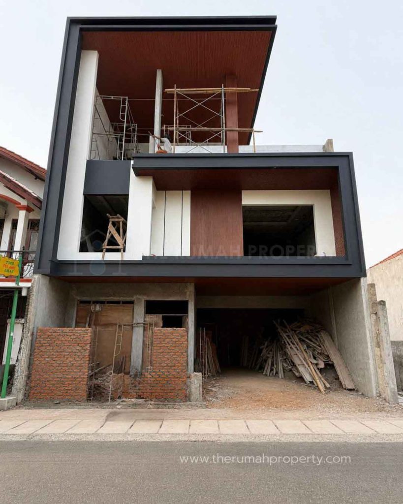 Dijual-Rumah-Baru-Desain-Modern-Fasilitas-Kolam-Renang-Pribadi-di-Kebagusan-2