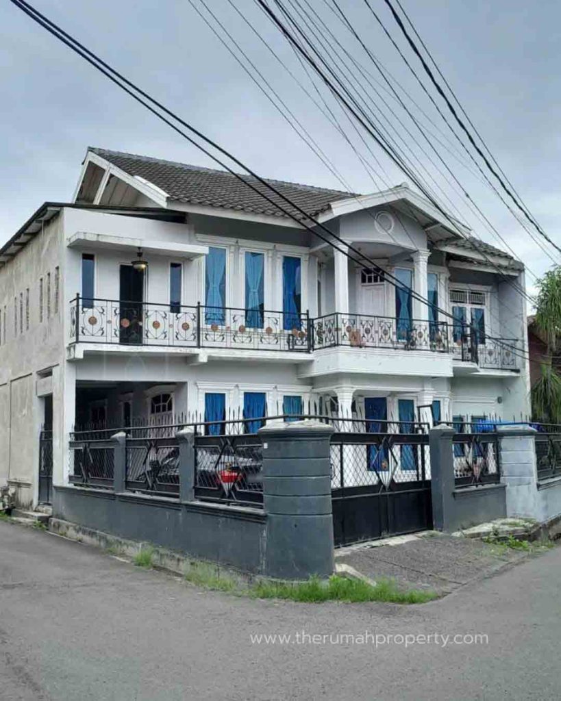 Dijual-Rumah-Full-Furnished-Dalam-Komplek-Pondok-Kelapa-Jakarta-Timur-1