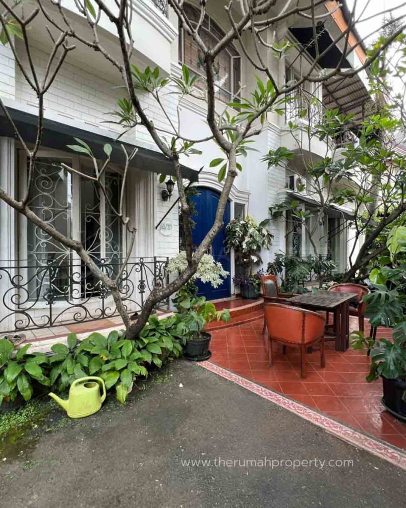 Dijual-Rumah-Kokoh-dan-Terawat-Dalam-Komplek-Bintaro-Sektor-2-Tangsel-2