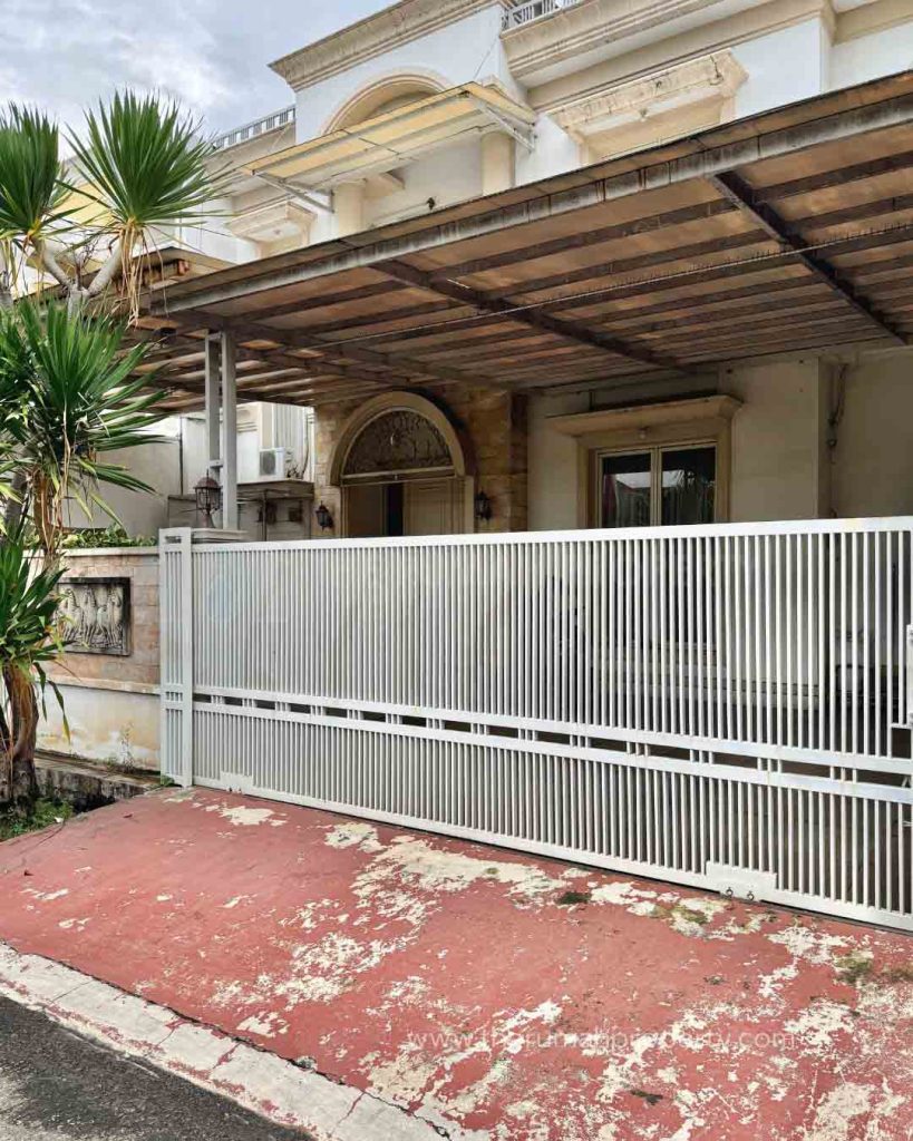 Dijual-Rumah-The-Royal-Residence-Pulogebang-Jaktim-Komplek-Elit-Jalan-Lebar-1