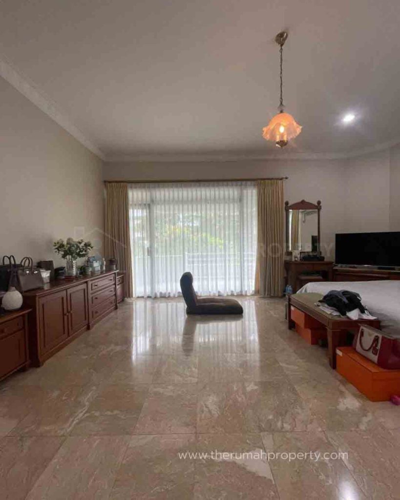 Dijual-Rumah-di-Jalan-Denpasar-Raya-Mega-Kuningan-Hitung-Tanah-Harga-Dekat-NJOP-7