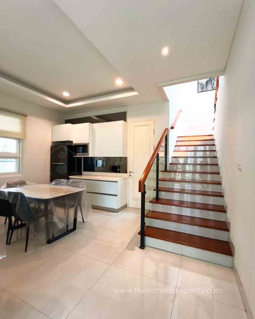 Disewakan-Rumah-2-Lantai-Fully-Furnished-Cipete-Jaksel-5