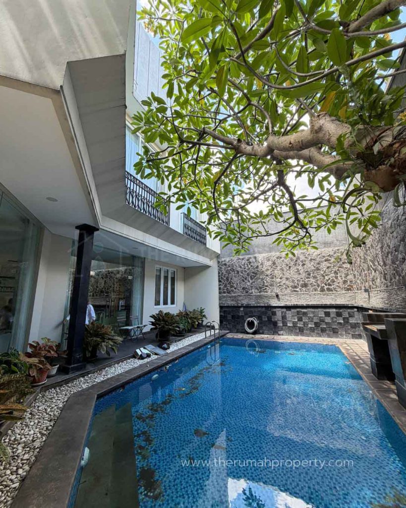 Disewakan-Rumah-Cantik-Kemang-Jakarta-Selatan-Unit-Full-Furnished-1