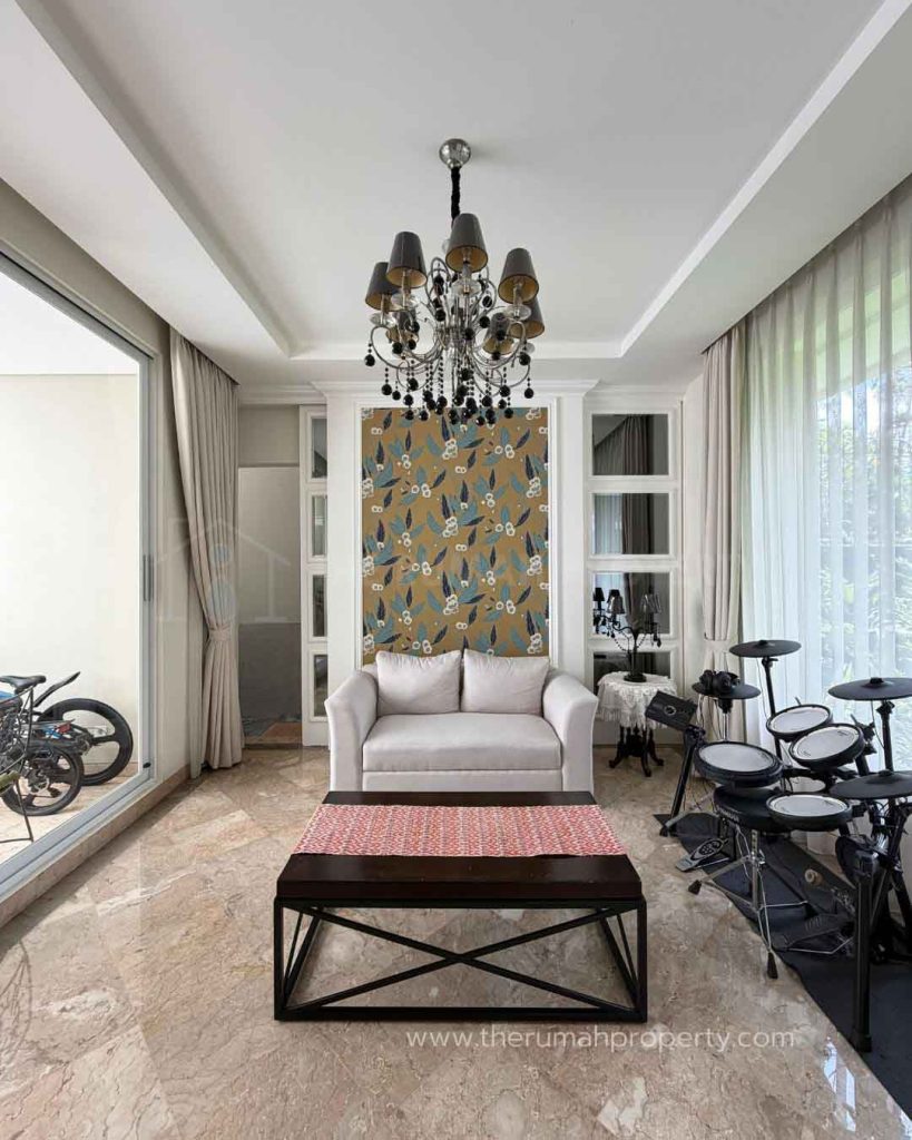 Disewakan-Rumah-Cantik-Kemang-Jakarta-Selatan-Unit-Full-Furnished-6