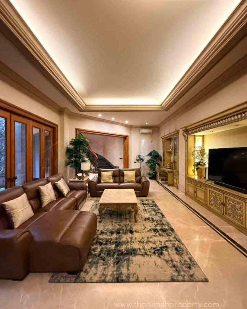 For-Sale-Luxury-House-Cempaka-Putih-Jakpus-Kusen-Kayu-High-Spec-Lantai-Full-Marmer-4