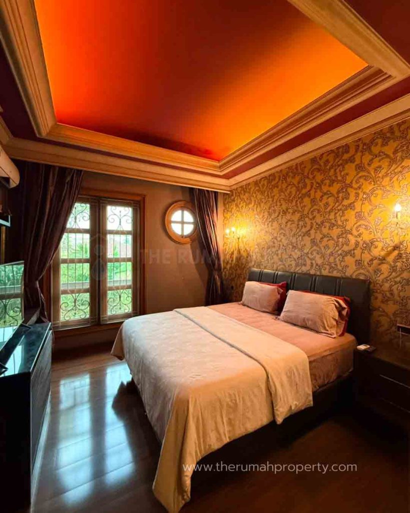 For-Sale-Luxury-House-Cempaka-Putih-Jakpus-Kusen-Kayu-High-Spec-Lantai-Full-Marmer-9