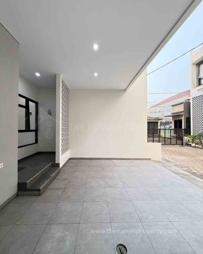 For-Sale-Rumah-Baru-Mezzanine-Dua-Setengah-Lantai-Dalam-Townhouse-Jagakarsa-Jaksel-2