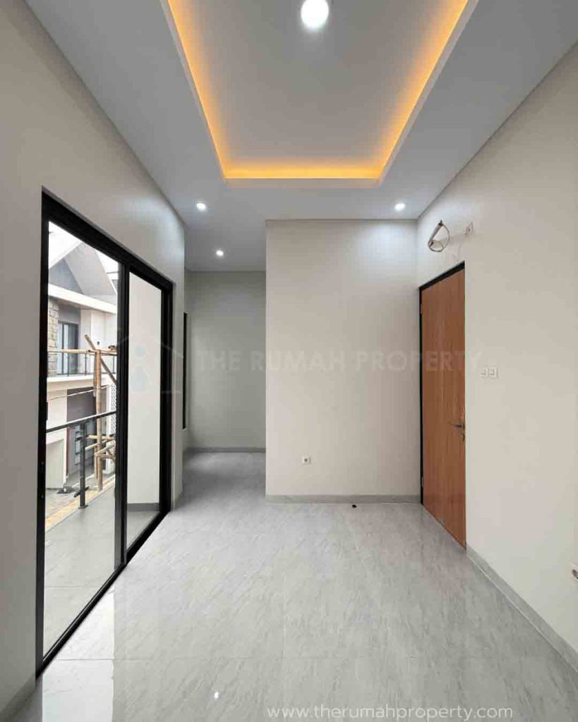 For-Sale-Rumah-Baru-Mezzanine-Dua-Setengah-Lantai-Dalam-Townhouse-Jagakarsa-Jaksel-8
