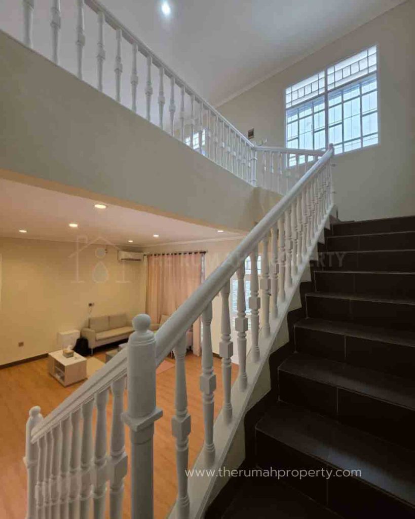 For-Sale-Rumah-Cocok-Untuk-Klinik-Caffe-Resto-Kantor-di-Cilandak-Jakarta-Selatan-10