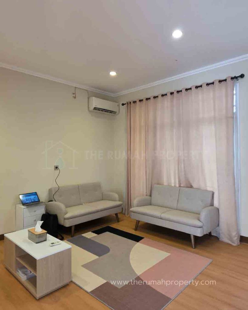 For-Sale-Rumah-Cocok-Untuk-Klinik-Caffe-Resto-Kantor-di-Cilandak-Jakarta-Selatan-6