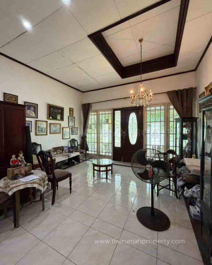 For-Sale-Rumah-Lebak-Bulus-Harga-Dibawah-NJOP-Dalam-Komplek-2