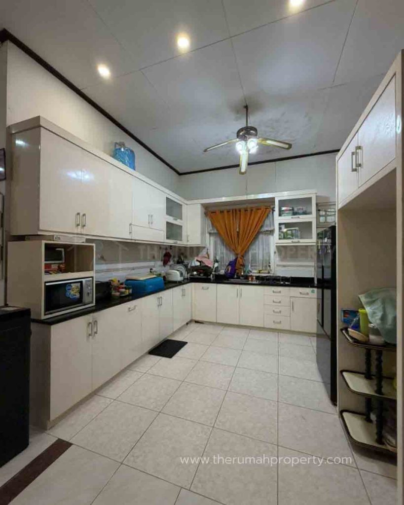 For-Sale-Rumah-Lebak-Bulus-Harga-Dibawah-NJOP-Dalam-Komplek-8