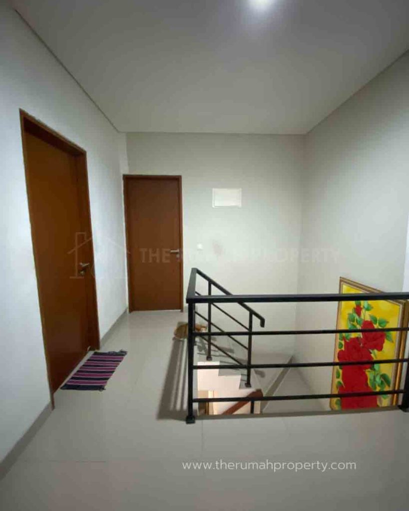 Jual-Rugi-Rumah-Premier-Estate-3-Kranggan-Cibubur-Bekasi-Akses-Tol-Mudah-6