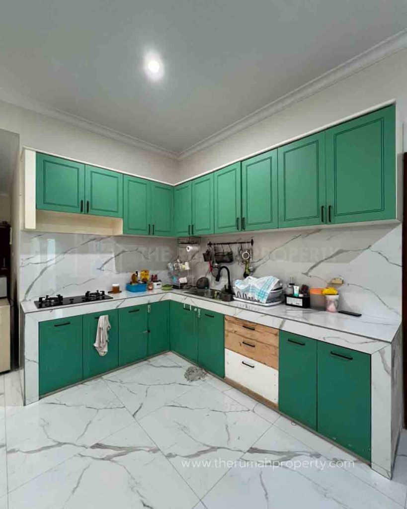 Jual-Rumah-Ada-Kolam-Renang-Dalam-Komplek-di-Pasar-Minggu-Jakarta-Selatan-Jalan-Lebar-7
