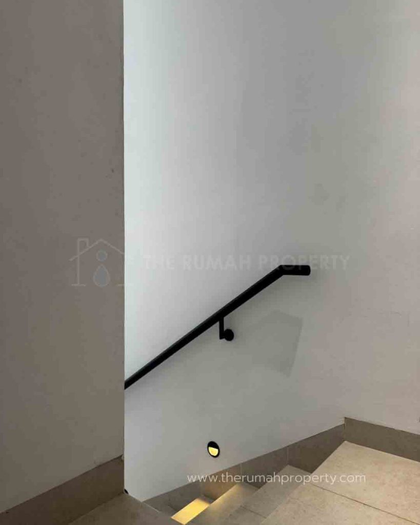 Jual-Rumah-Cluster-Cilandak-Jagakarsa-Jaksel-Berkonsep-Double-Decker-5
