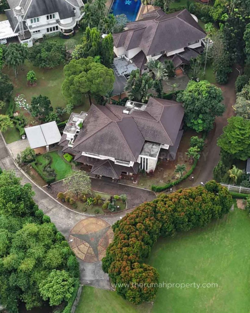 Jual-Rumah-Dalam-Cluster-Cilandak-Jalan-Lebar-Dekat-ke-Sekolah-Internasional-dan-Tol-1
