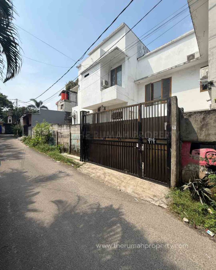 Jual-Rumah-Kost-Bintaro-Permai-Jakarta-Selatan-Occupancy-Bagus-1