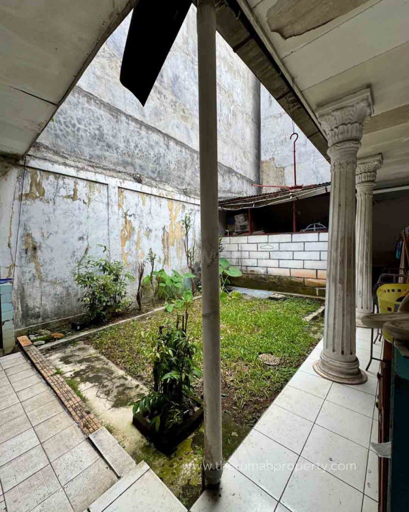 Jual-Rumah-Lama-1-Lantai-Cipete-Dekat-ke-Jalan-Raya-Abdul-Majid-Cipete-8