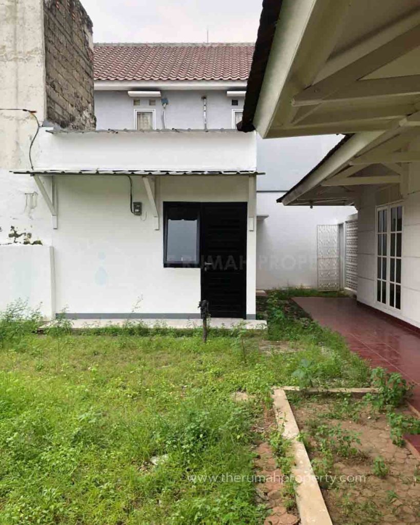 Jual-Rumah-Menteng-Dalam-Tebet-Jaksel-Halaman-Luas-4