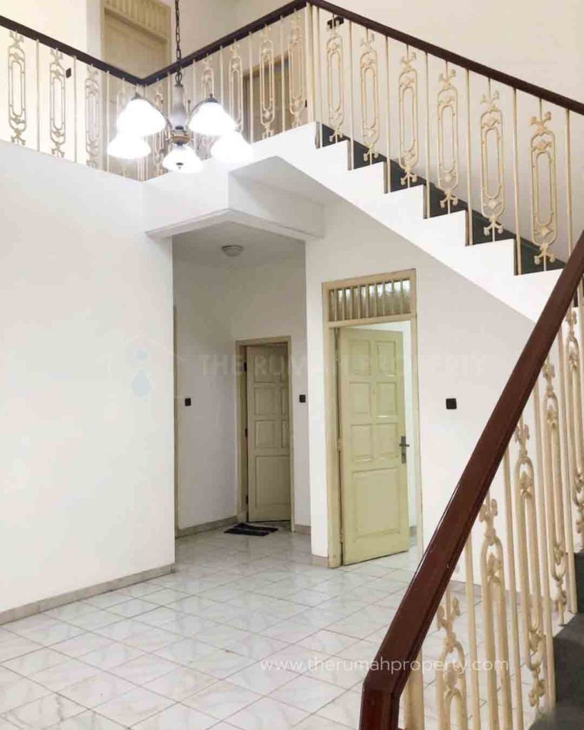 Jual-Rumah-Menteng-Dalam-Tebet-Jaksel-Halaman-Luas-8