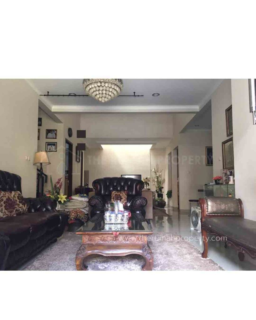 Jual-Rumah-Pejaten-Barat-Hadap-Timur-Posisi-Hook-8