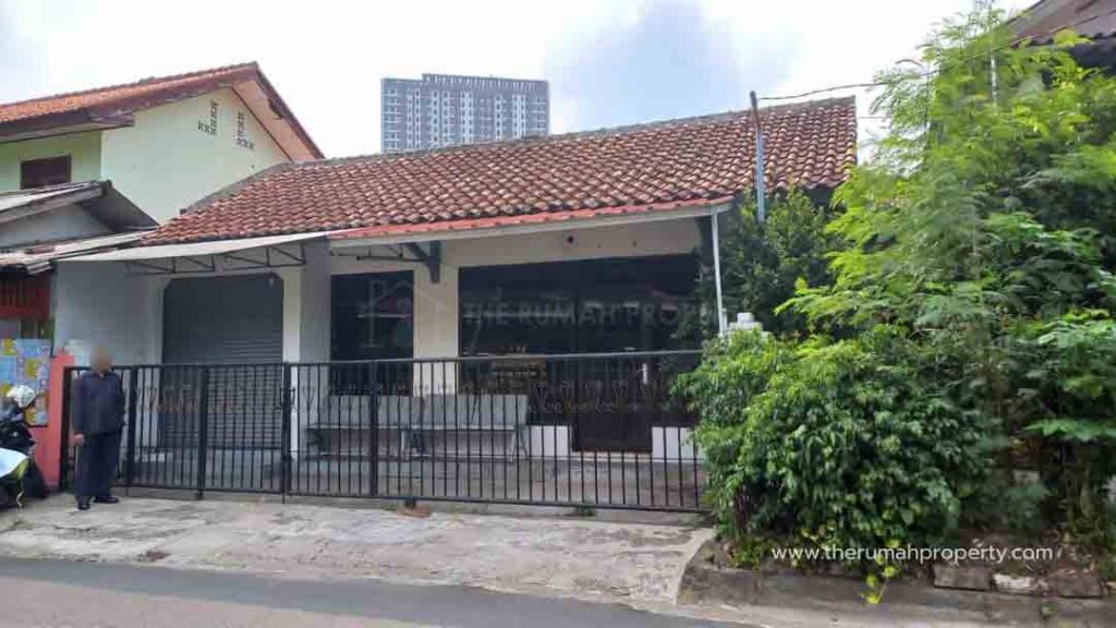 Jual-Rumah-Plus-Kios-Pejaten-Barat-Jaksel-Akses-2-Mobil-Tanah-498-Meter-2