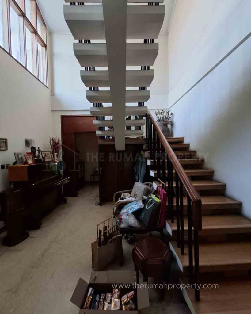 Jual-Rumah-di-Pondok-Indah-Jaksel-Harga-Mendekati-NJOP-6