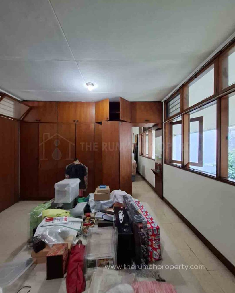 Jual-Rumah-di-Pondok-Indah-Jaksel-Harga-Mendekati-NJOP-8