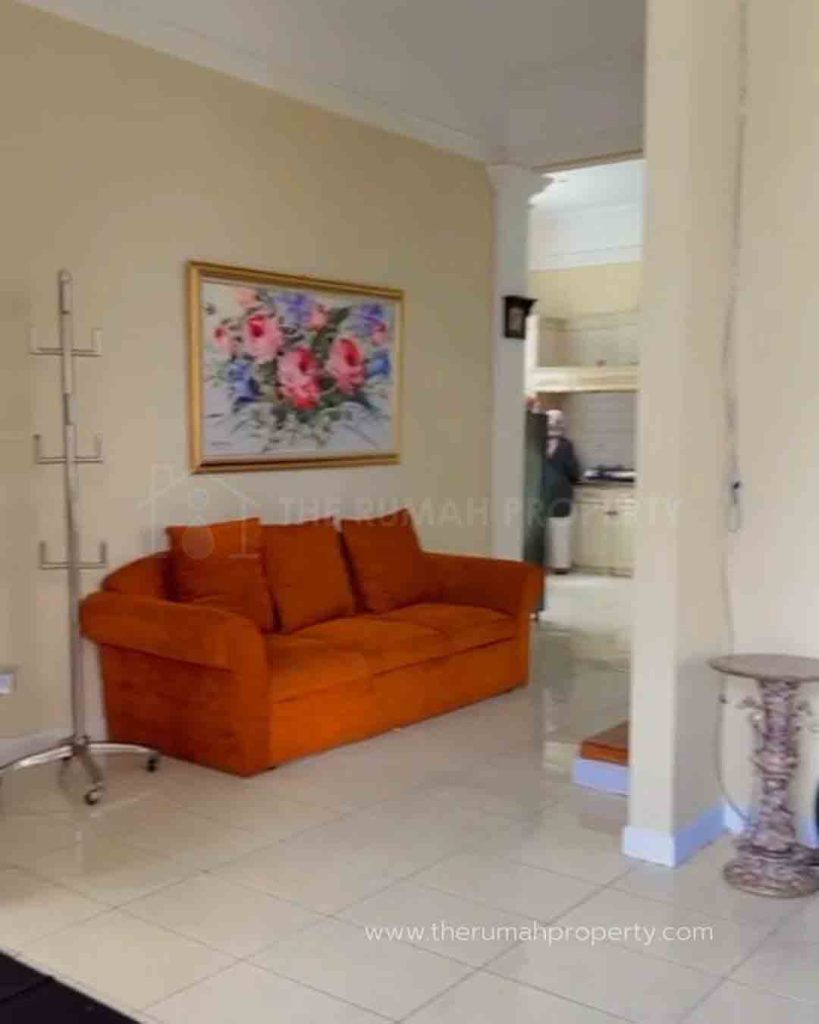 Jual-Villa-Taman-Bunga-Cipanas-Unit-Full-Furnished-4