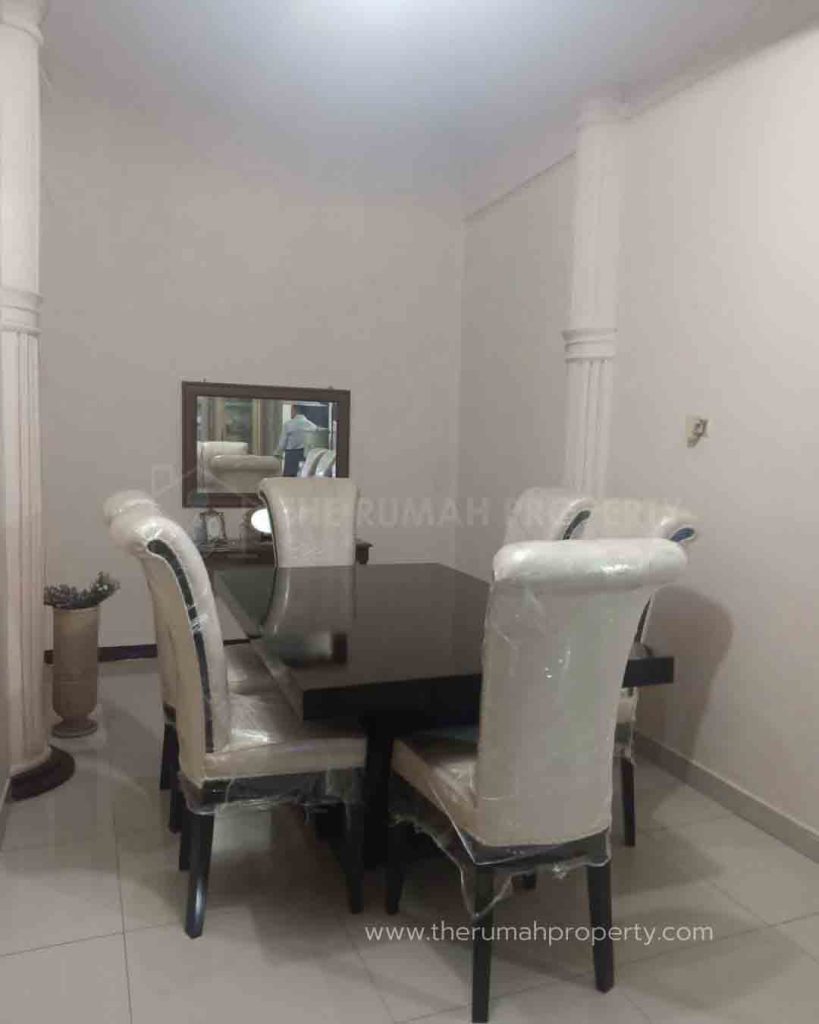 Jual-Villa-Taman-Bunga-Cipanas-Unit-Full-Furnished-5